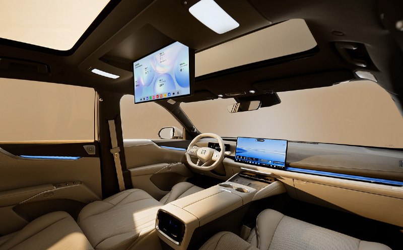 Buick показал интерьер нового кроссовера Electra E7 2