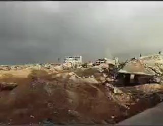 منازل غزة تُدمّر على الكاميرا مباشرة