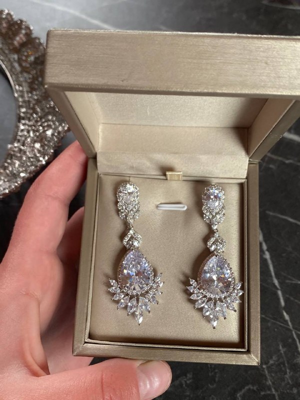 Диадема и серьги