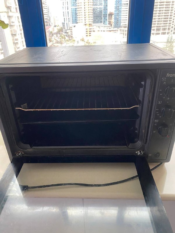 Продам электрическую духовку Franko с грилем — фото 1