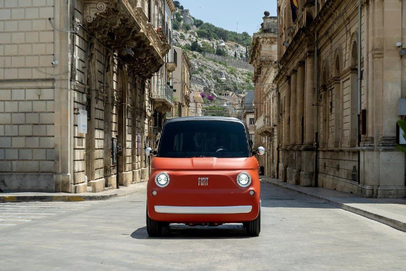 FIAT обновил Topolino — свой самый крошечный автомобиль. 1