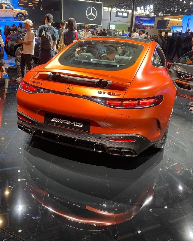 New AMG GT63 S E-Performance 4MATIC+ 4.0-L V8 BITURBO 816 HP 0-100 km/h 2.8 5