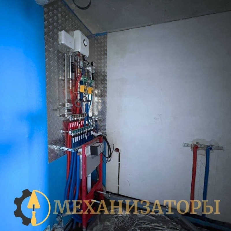 Любую красивую задумку можно испортить на черновом этапе встроенная мебель просто не встанет в кривые ниши, а швы на дорогой плитке не сойдутся. Чт... - изображение 6 - можно, любую, просто