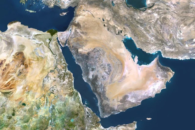 بصیرت: 💢سی‌ان‌ان: هیچ مسیر واقعا امن کشتیرانی در شبه جزیره عربستان وجود ندارد 🔹کشتی‌های تجاری که قصد تردد در خلیج فارس و مناطق 