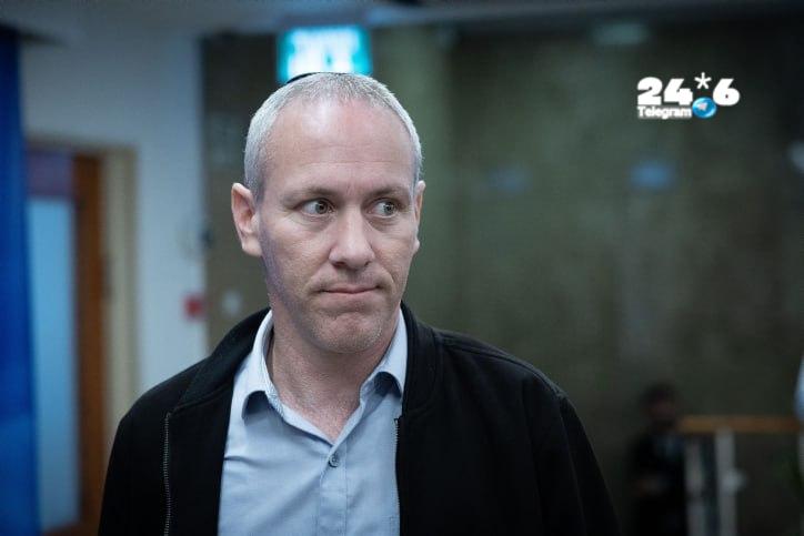 🇮🇱 MK Hili Trooper, Gantz's friend and former political partner, reacts to his retirement announcement last night: "I was not surprised. I feel sad for the man, at least for the political episode that ended like this. I corresponded with him at night, he is a person who gave a lot to the country and all this humiliation is so far from me." He said these things on radio 103FM.
