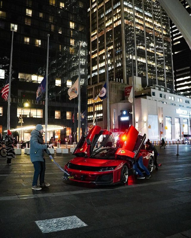 Ferrari F80 8