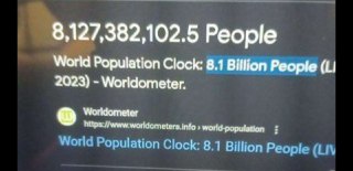 怎么还有半个人