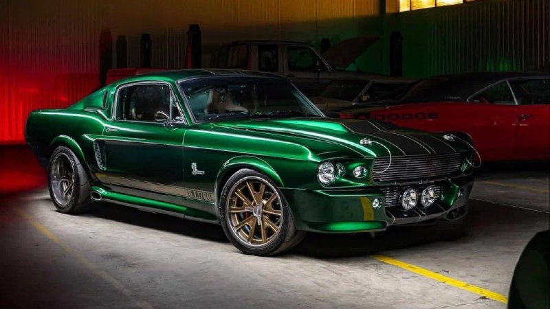 Чешское ателье превратило старый Mustang в 1700-сильного монстра