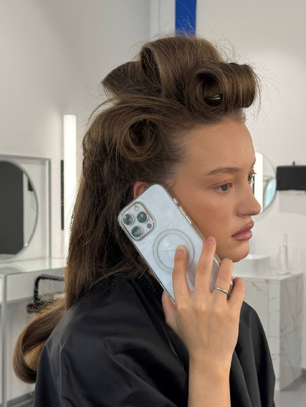 Один человек две жизни, все как я люблю — парики 💘Прошла коммерческая съемка для каталога белья. Девочки и мальчики, это лютый секс и невинность в одном флаконе. Спойлер то пока не буду…но скороОдин человек две жизни, все как я люблю — парики 💘Прошла коммерческая съемка для каталога белья. Девочки и мальчики, это лютый секс и невинность в одном флаконе. Спойлер то пока не буду…но скоро