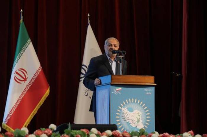 شمانیوز: 🔺آموزش و پرورش باید آخرین دستگاهی باشد که تعطیل می‌شود🔹وزیر آموزش و پرورش از تداوم آموزش در شرایط جنگی، ساخت نزدیک به ۲ 