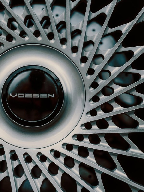 Audi E-Tron GT на дисках Vossen S21-11T с матовым глянцевым прозрачным покрытием. 5