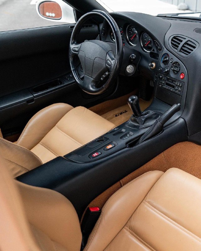 Mazda RX-7 5
