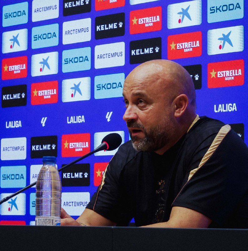 رئال مادرید | Real Madrid: 🎙🇪🇸مانولو گونزالس [سرمربی اسپانیول]:💬 ترس از رئال مادرید؟ ترس نه، اما همیشه احترام. آنها تیمی با پتانسیل عالی و یک مربی 