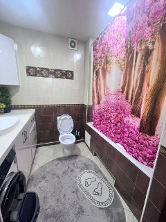 Сдаётся своя квартира.