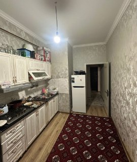 Сдам квартиру в Яккасарайском районе без маклера.
