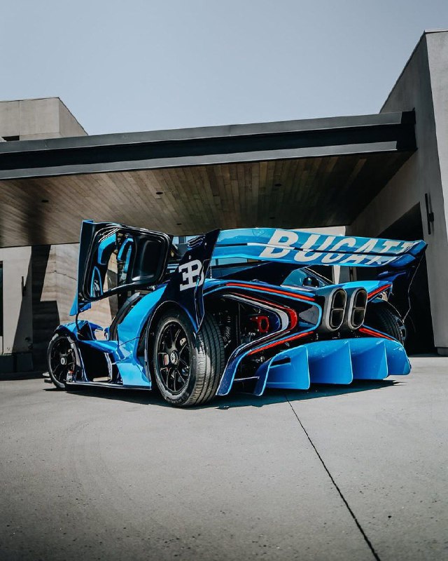 Bugatti Bolide 5