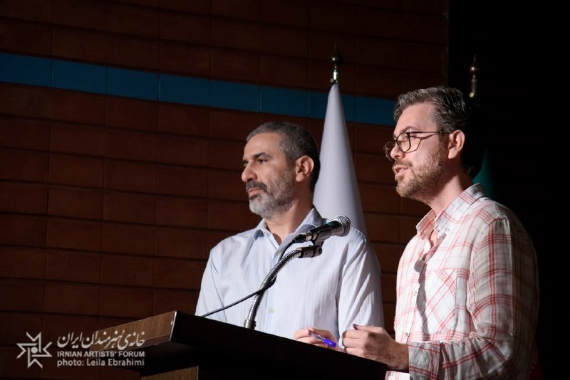 انجمن عکاسان ایران: ◽️ انتخاب بازرسان خانه هنرمندان در مجمع عمومی عادیدر مجمع عمومی عادی خانه هنرمندان ایران که با حضور نمایندگان انجمن‌ها و
