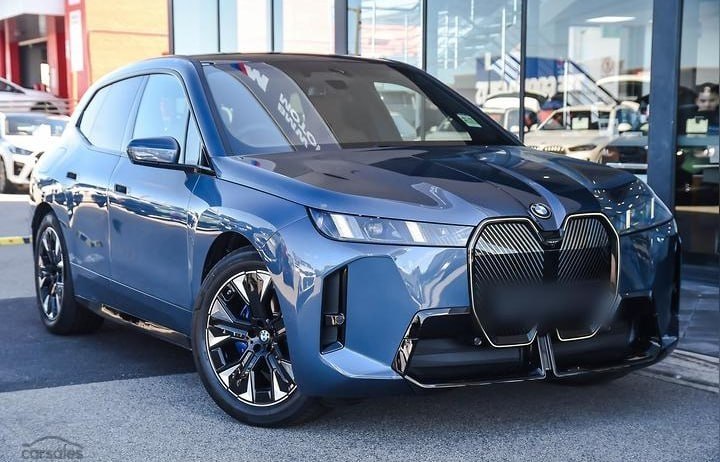 BMW iX снимают с продаж в США 1