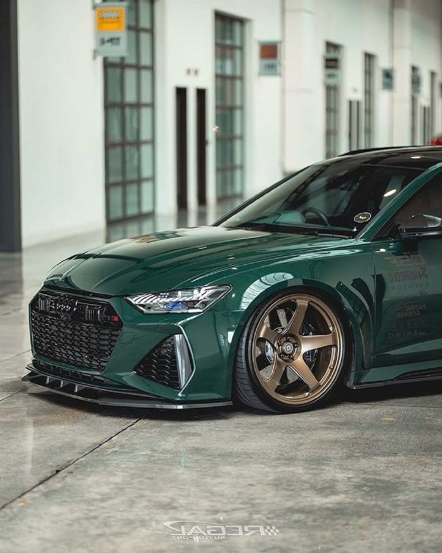 Audi RS6 Avant 4