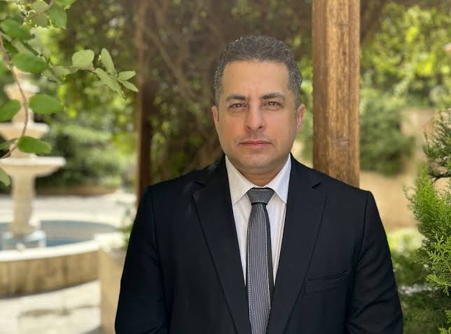 فرارو: رضا نصری، حقوقدان بین الملل: جنگ اقتصادی ترامپ تنها علیه ایران نیستهر دولتی که این فرمان را اجرا کند، در حال خریدن معافی