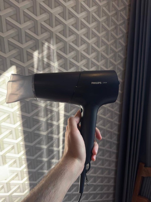 Продаю фен philips — фото 1