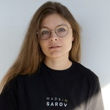 Затонская здесь