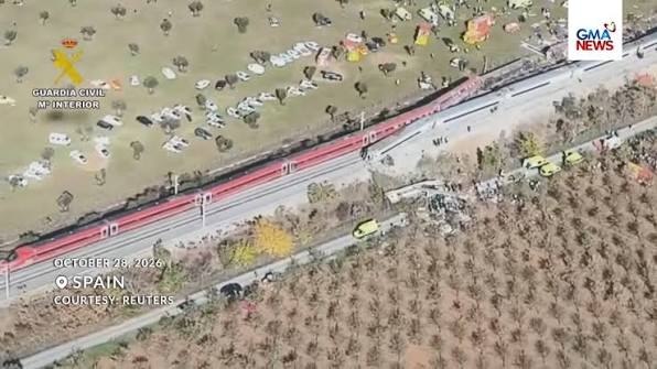 לפחות 64 הרוגים לאחר התנגשות רכבות מהירות בספרד לפחות 64 בני אדם נהרגו ועשרות נפצעו לאחר שרכבת מהירה מסוג ר…