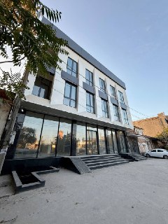Сдаётся Нежилое Помещение 1350кв.м 1-Линия ор. ЖК Алмазар Сити