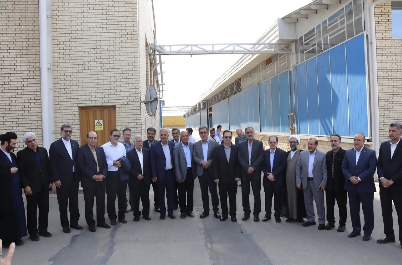 حجت الاسلام دکتر علیرضا سلیمی: 📌 بازدید اعضای کمیسیون صنایع از مراکز صنعتی و معدنی استان قزوینعباسپور نایب رئیس کمیسیون صنایع در تشریح بازدید اعضای این