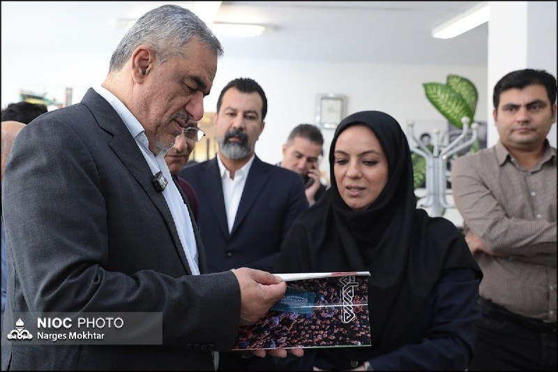 🇮🇷 نفت نیوز: 🇮🇷 کانال نفت نیوز 📸 بازدید مدیرعامل شرکت ملی نفت از رسانههای وزارت نفت🔹حمید بورد، مدیرعامل شرکت ملی نفت ایران، روز شنبه