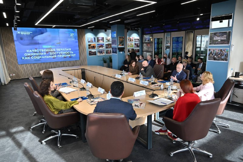 ברוסיה דנים יותר ויותר בטיפול בהשמנת יתר בעזרת תרופות מודרניות. שולחן עגול של קומסומולסקאיה פרבדה ב-27 באוק…