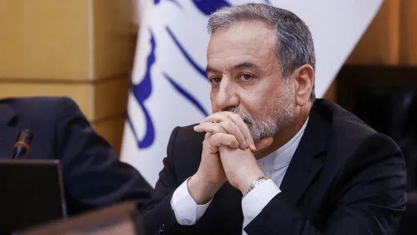 صراط نیوز | seratnews: 🟢 ایران پیشنهاد آمریکا را رد کرد🔹عراقچی گفت: به میانجیها گفتیم آتشبس را قبول نمیکنیم، باید جنگ خاتمه یابد.متن کامل خب