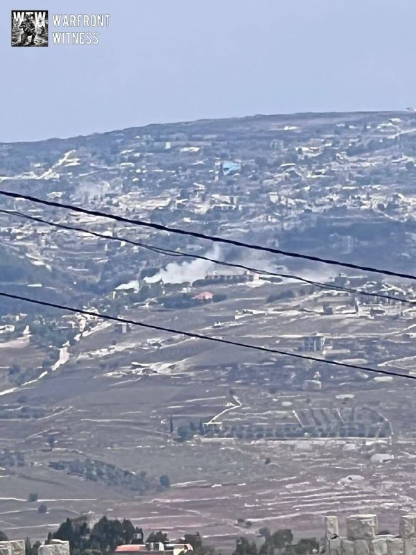 ️🇱🇧🇮🇱 הפגזה ארטילרית ישראלית מכוונת את העיירה חולה, דרום לבנון.