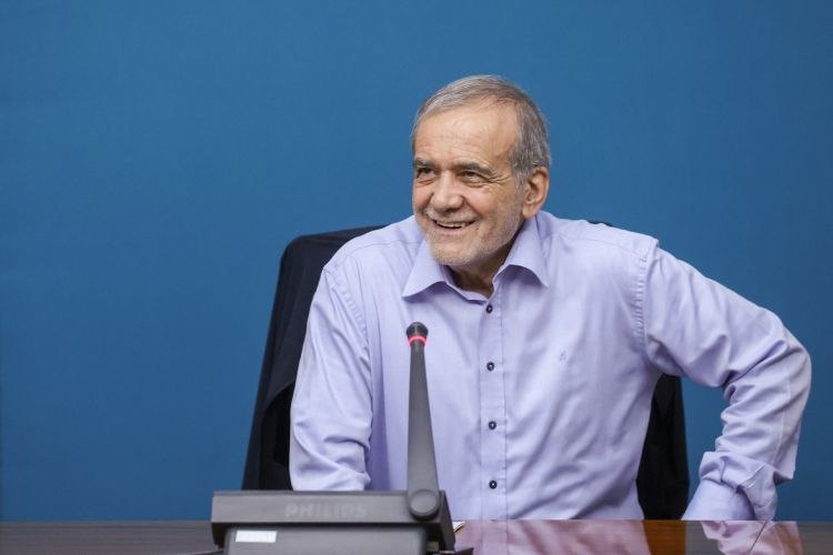 🇮🇷پایگاه اطلاعرسانی دولت ـ پاد: 🔺استمرار تولید و فعالیت صنایع یک ضرورت حیاتی برای اقتصاد کشور است رئیسیجمهور پزشکیان در جلسه بررسی آخرین وضعیت اجرای مص