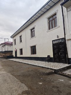 Уч Кахрамон постдан 5км кирганда ески шоро бозор махалла