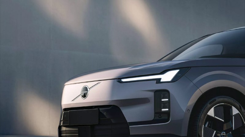 Volvo увеличит электрический запас хода плагин-гибридов