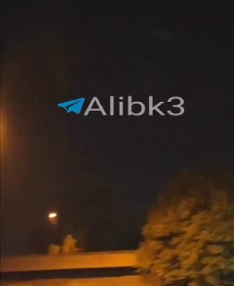 טיסה אינטנסיבית של מטוסי סיור מל"טים מעל העיר אנדימשק.