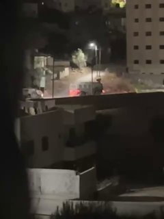 וידאו| כוחות ישראל פותחים במסע תקיפות על בתי התושבים במהלך ההסתערות המתמשכת על העיר טובאס.