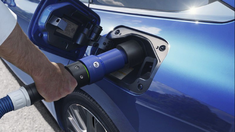 Toyota Mirai стал проблемой для владельцев 3