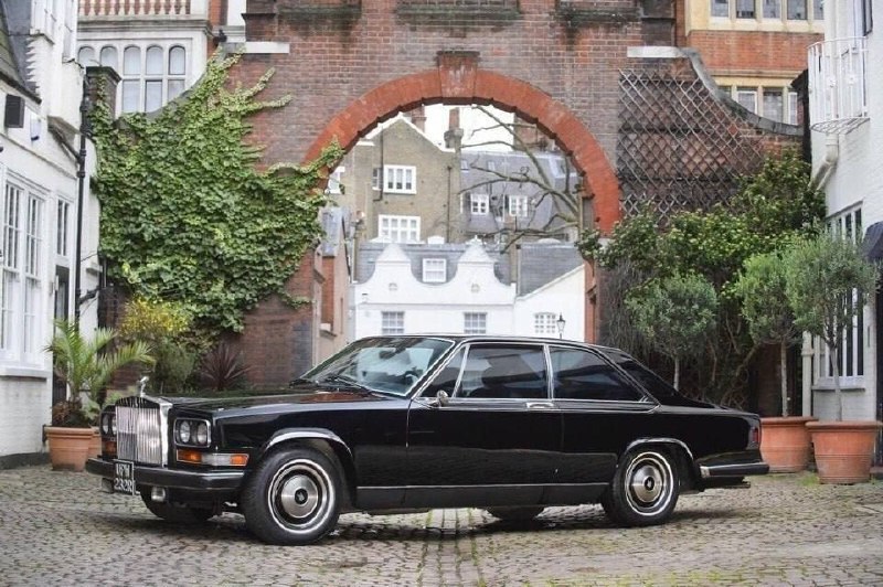 1977 Rolls-Royce Camargue 2