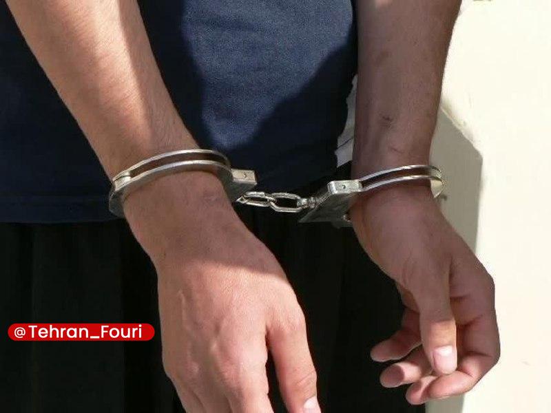 تهران فوری 🏙: دستگیری مسئول عطاری متخلف و کشف مواد مخدر در تهران🔹رئیس پلیس مبارزه با مواد مخدر فاتب از دستگیری مسئول یک عطاری متخلف خب