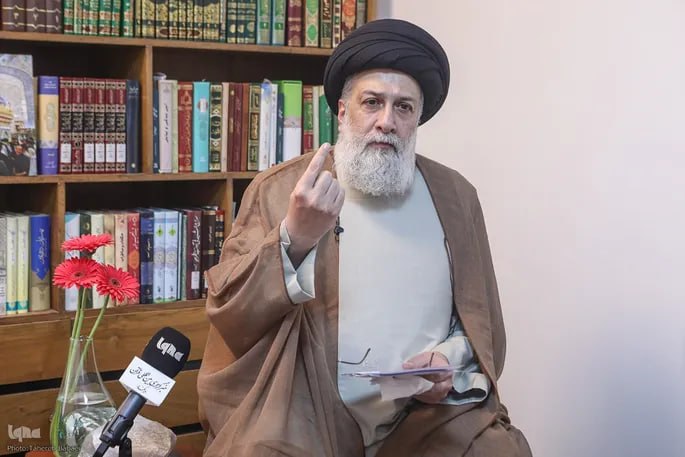 پایگاه خبری حاجت: قفلهای نامرئی استجابت؛ نگاهی به آداب فراموششده بندگیحجتالاسلام علوی تهرانی:🔹سوره مبارکه توحید، شناسنامه خداوند است.