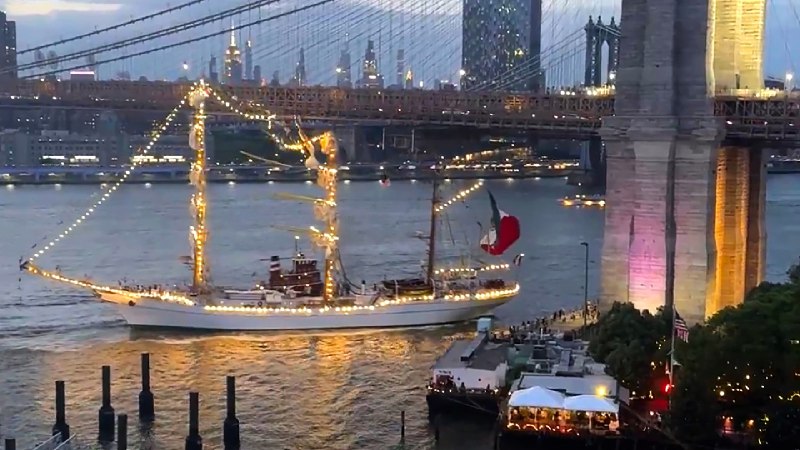2 dead, 19 injured after Mexican navy sailboat crashes into Brooklyn Bridge, mayor says
