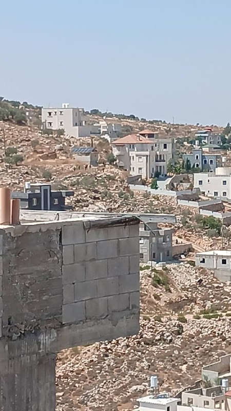 דחוף: כוחות הכיבוש פשטו על מספר בתים באזור המערבי של הכפר בית פוריק, מזרחית לשכם.