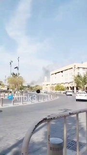 Scenes of smoke rising in Riyadh after a Yemeni attack an hour ago.