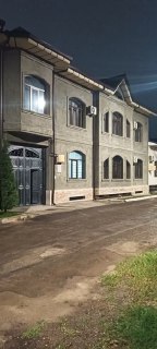 прадаётся дом 4сотки 2этаж