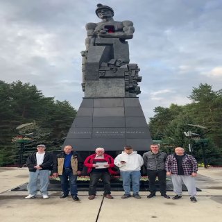 «Кузбасс хорошо помнит, к чему приводило молчание и невыплаты горнякам»: более 1700 шахтеров из Кемеровской области почти год не получают зарплатуРаботники угольной компании «Северный Кузбасс» записали обращение к кандидатам в депутаты Госдумы с требование