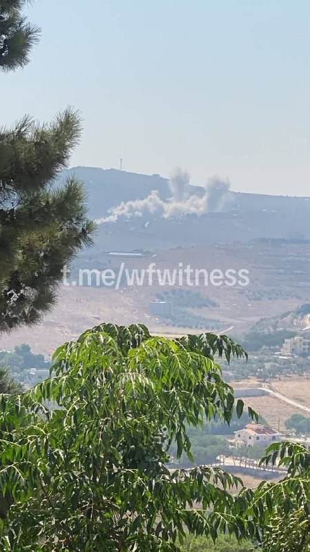 ️🇱🇧🇮🇱 תקיפה אווירית ישראלית מכוונת לעיירה בארחית, דרום לבנון.