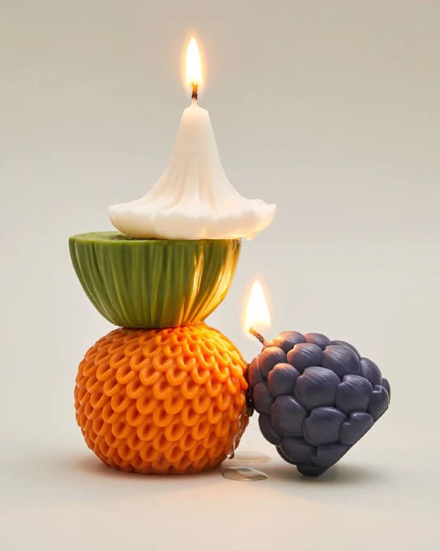 И снова нашлись необычные свечи. Дроп flowers set это 4 цветка-талисмана, которые символизируют смелость быть хрупким и настоящим. Такие свечи отли... - изображение 1 - свечи, снова, нашлись