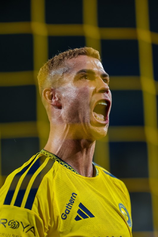 CR7 NEWS: 📊 اسطوره کریس با النصر در تمامی رقابت‌ها :🏟 ۱۵۱ بازی ⚽️ ۱۳۱ گل⚽️ ۲۳ پاس گل 🎯 ۱۵۵ تأثیر مستقیم روی گل 🟢 گل‌ها بر اساس نحو